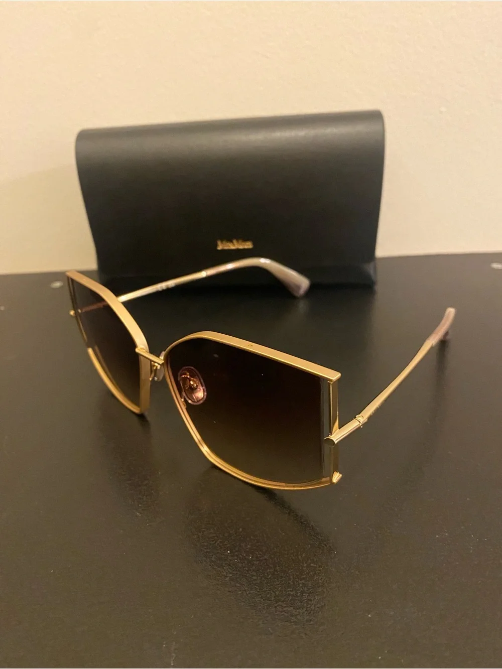 MaxMara elegant women